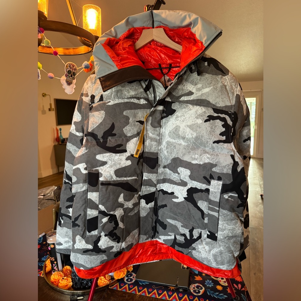 Canada Goose Chilliwack Bomber by Rhude